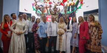 Anunciando un nuevo proyecto ferroviario, inaugura Rocha Moya el Pabellón Sinaloa en el Tianguis Turístico 2023