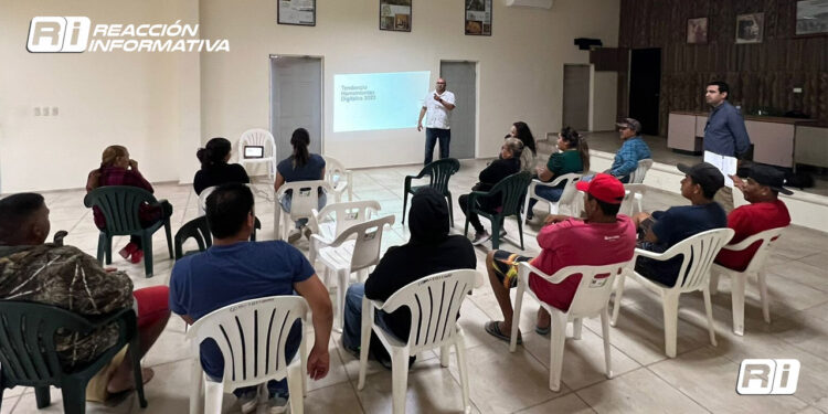 Capacita Sedectur a prestadores de servicios turísticos de la Isla de la Piedra