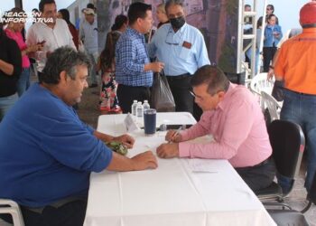 Recibe alcalde más de 170 solicitudes en su primera audiencia