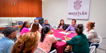 Realizará gestiones Gobierno Municipal para determinar situación legal de predios que habitan familias de la colonia Miguel Hidalgo.