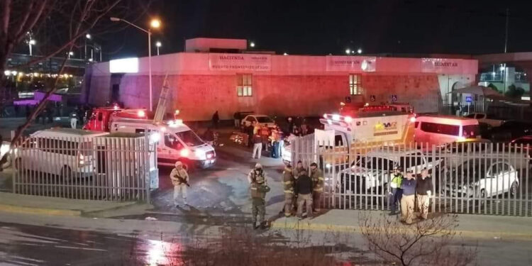 Migrantes en Ciudad Juárez prendieron fuego a colchones tras enterarse que serían deportados: AMLO