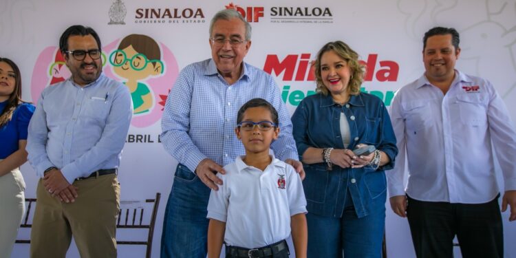 Rocha da inicio al Programa de Entrega de Lentes a Niñas y Niños “Una Mirada con Bienestar”