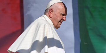 Papa Francisco aprueba que las mujeres puedan votar en la próxima reunión de obispos