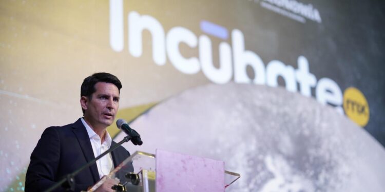 Invitan al Summit de Industrias Creativas