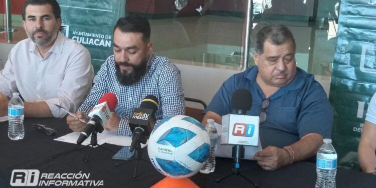Anuncian el Primer Campeonato Nacional de Futbol Veteranos mayores de 55 años