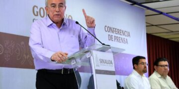 Las 500 bases para trabajadores del SS es por sus derechos y no por andar en marchas: Rocha Moya
