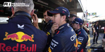 Verstappen gana en Australia; ‘Checo’ en quinto lugar
