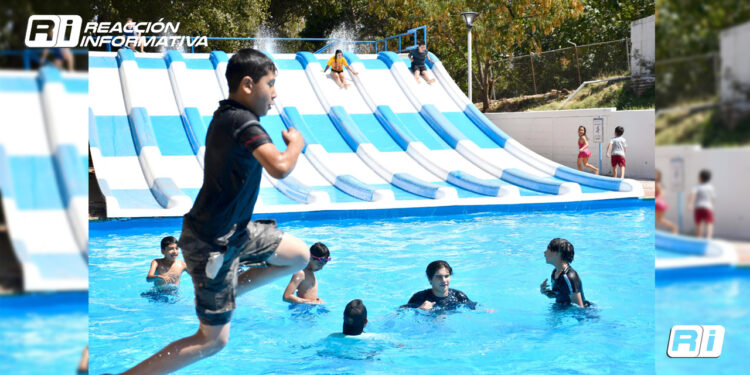 Albercas del Parque Culiacán reciben a los primeros visitantes en periodo vacacional