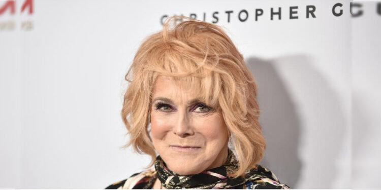 La actriz y cantante Ann-Margret publica nuevo disco de rock a los 81 años