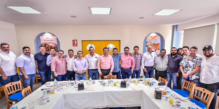 Gobierno Municipal y sector restaurantero trabajarán juntos por Mazatlán