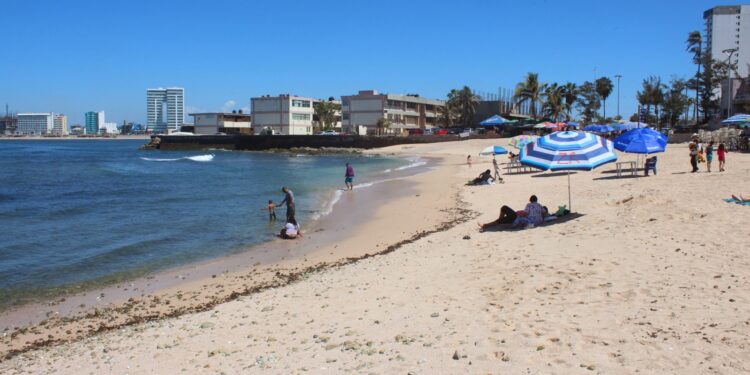 Temperaturas cálidas para este fin de semana en Mazatlán