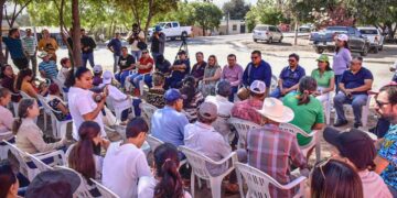 Con soluciones inmediatas se atiende a habitantes de la comunidad de La Tuna