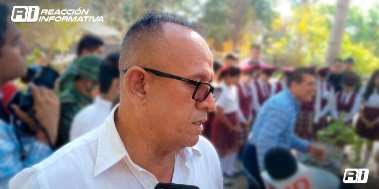 ‘Los padres de familia son los principales observadores para el uso del recurso en las escuelas’; José Juan Rendón Gómez