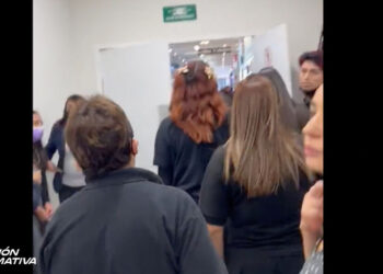 Reportan disparos al interior de una plaza comercial en Polanco; hay un muerto