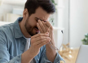 Deterioro de la vista: una enfermedad laboral que debes considerar