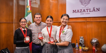 Mazatlecas representarán a todo el continente Americano en Rumania