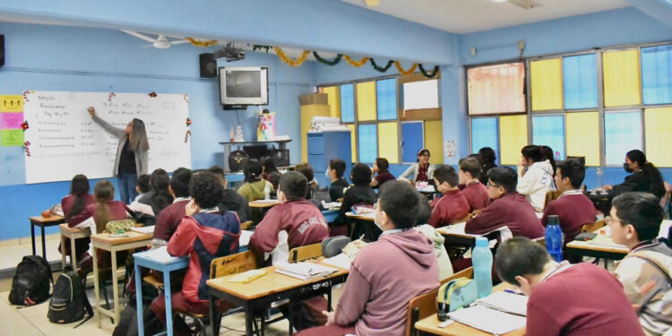 Alumnos de Básica se evalúan para obtener la Promoción Anticipada de Grado Escolar