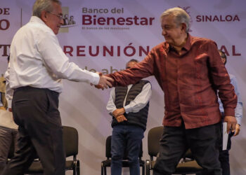 Logra Rocha acuerdo para la venta de un millón de toneladas de maíz a Segalmex