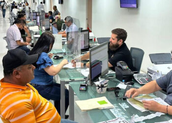 Gobierno del Estado ofrece descuentos del 75% en trámites vehiculares