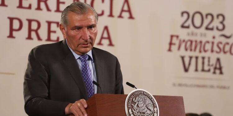 Adán Augusto López descarta que AMLO se haya desmayado: “No hubo ningún traslado de emergencia”