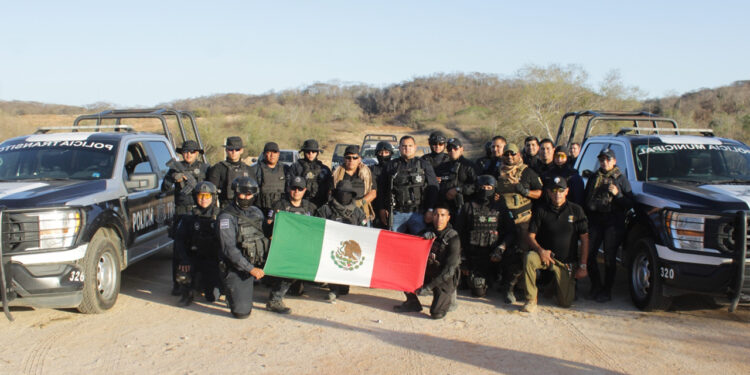 Agentes de la Policía Municipal reciben curso de técnicas y tácticas de tiro de reacción