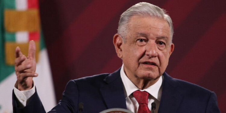 López Obrador retomará actividades antes del fin de semana tras contagio de covid-19
