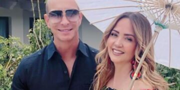 Andrea Legarreta envía mensaje a quienes la critican por viajar con Erik Rubín