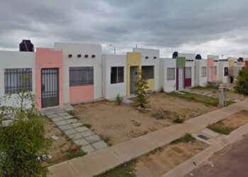 Vinculan a dos, por robo con violencia a su arrendadora