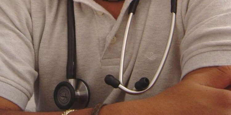 Sicarios ingresan a hospital y se disfrazan de doctores para evadir a la Guardia Nacional en Sonora