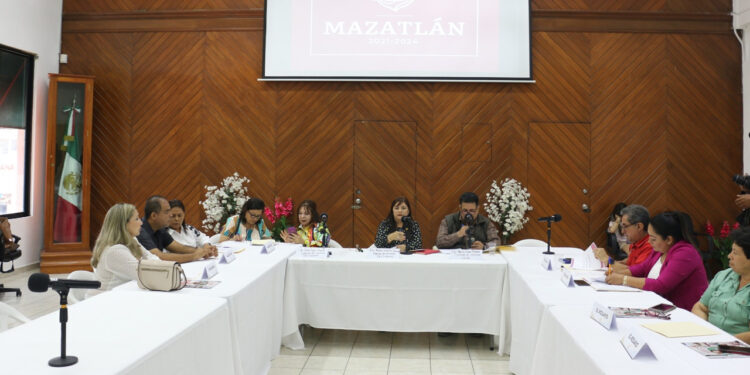 Diputados de la Comisión de Vivienda revisan diagnóstico que prevalece en municipios del sur de Sinaloa en el tema de ordenamiento, desarrollo urbano y vivienda