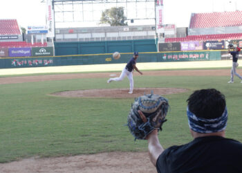 Secretaría de Seguridad Pública Municipal derrota a Protección Civil en juego amistoso de Béisbol