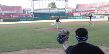 Secretaría de Seguridad Pública Municipal derrota a Protección Civil en juego amistoso de Béisbol