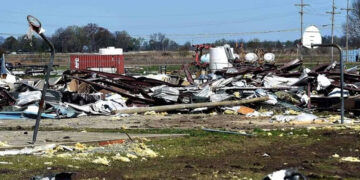 Tornado azota Arkansas, Estados Unidos; más de 88 mil se quedan sin electricidad
