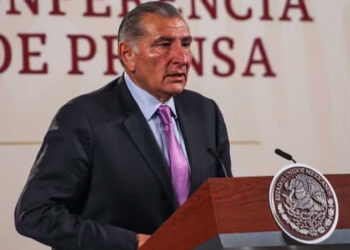Adán Augusto López lamenta campaña de odio contra AMLO “por intereses políticos” mientras padecía Covid-19