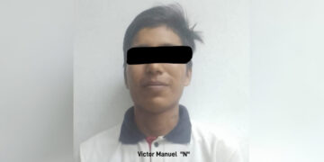 Agentes de la Policía Municipal detienen a un hombre por la probable participación en el delito de robo violento a comercio