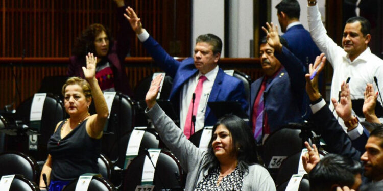 ‘Montadeudas’ pasarán 9 años en prisión, aprueban diputados