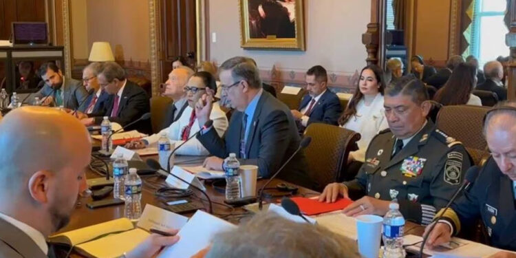 México y EU sostienen reunión por fentanilo en la Casa Blanca