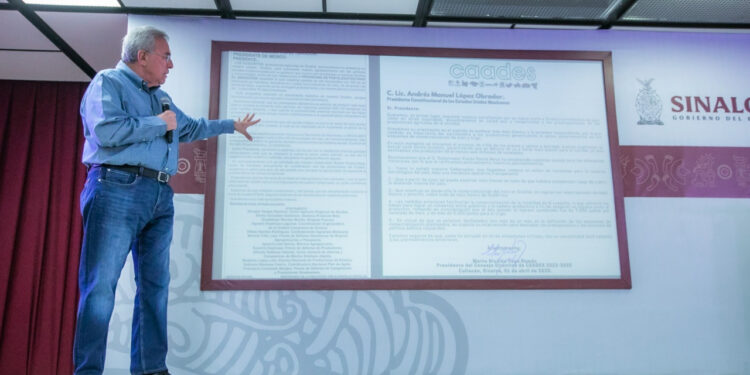 AMLO dio respuesta positiva a la propuesta de Rocha para la comercialización del maíz