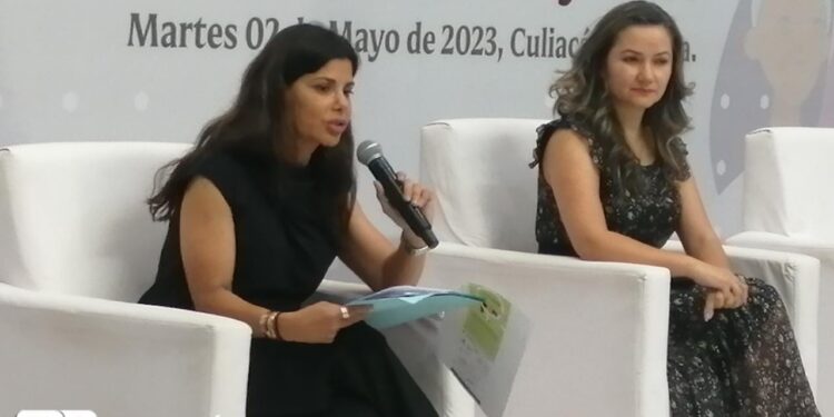 En Sinaloa el crecimiento laboral de la mujer creció en un 43%: Adrián Rojo