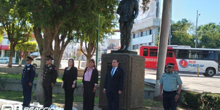 Conmemoran autoridades el 103 aniversario luctuoso de Venustiano Carranza