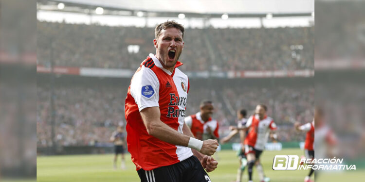 Santiago Giménez, campeón de la Eridivise con el Feyenoord
