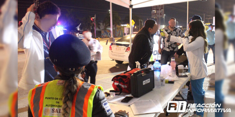 Sanciona dispositivo Alcoholímetro a 60 personas conducir con aliento etílico