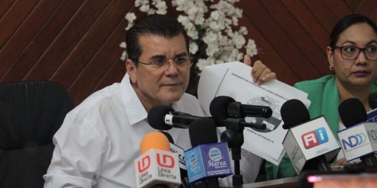 “Es tema de corrupción”, acusa el Alcalde por las 2 mil 629 demandas contra el Ayuntamiento; por todas se pagarían 544 mdp