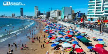 Caluroso inicio de fin de semana para Mazatlán