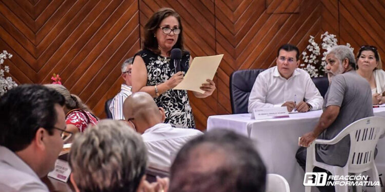 “Gracias por su disposición presidente, he podido sentirme escuchada y respaldada como ciudadana”, María Dolores Hernández Castro, ciudadana atendida