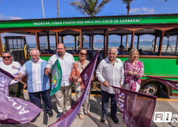 Tranvía “El Maz Chilo” abona a la oferta turística en Mazatlán: SEDECTUR