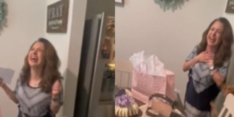 Mamá casi llora al ver que le regalaron boletos para ir al concierto de Luis Miguel