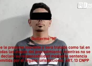 Agentes preventivos detienen a un hombre por la probable participación en el delito de portación ilegal de arma de fuego