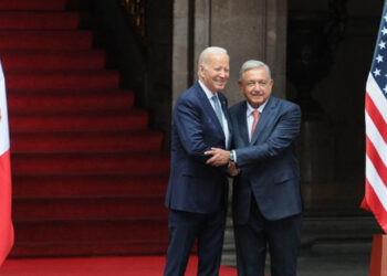 López Obrador hablará con Biden de fentanilo y migración