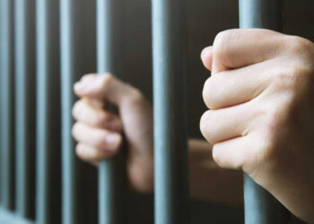 Condenan a 10 años de cárcel a sujeto por robo de vehículo